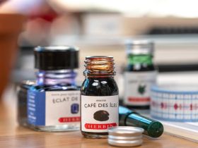 Чернила в банке Herbin, 10 мл, Perle noire, Черный