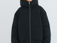 Утеплённая стёганая куртка с капюшоном, Черный