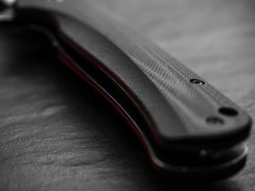 Нож складной Boker Mobius, сталь 440A, рукоять G-10