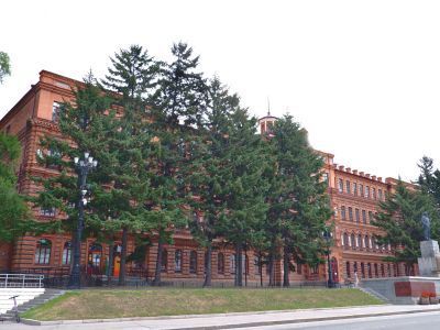 Здание реального училища