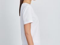 Топ из хлопка с открытым плечом и фигурным узлом