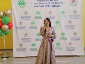 Волонтеры «Полиметалла» поздравили юных спортсменов из школ-интернатов