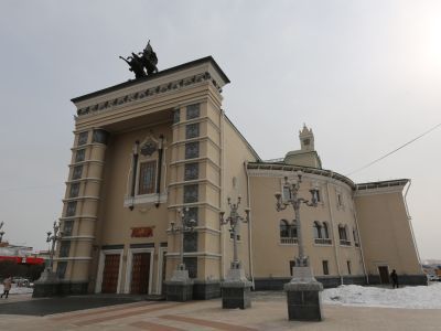 Здание Бурятского государственного театра оперы и балета