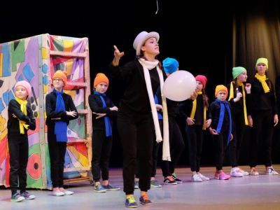 Образцовый театр-студия «7-й урок»