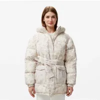 Женский короткий пуховик Lacoste с поясом и высоким воротом