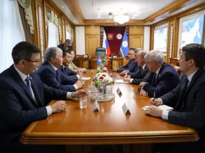 Сергей Местников встретился с делегацией Татарстана