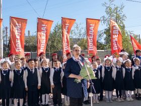 Лампадки с частичками Вечного огня передали ветеранам в Якутске