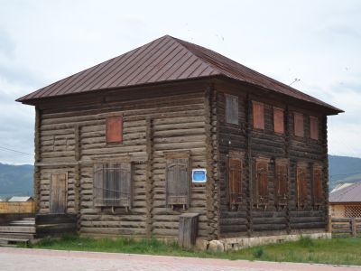 Здание бывшей городской управы