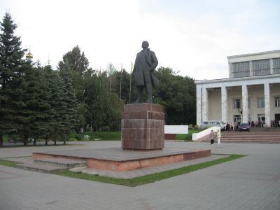 Памятник В.И. Ленину