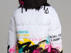 Куртка текстильная с полиуретановым покрытием для девочек