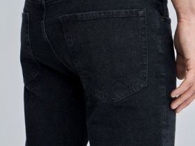 Узкие джинсы, Черный