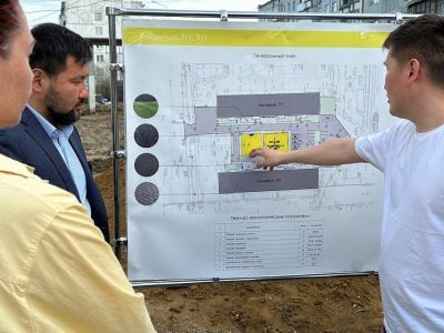 Двор между двумя многоквартирными домами на улице Кальвица благоустроят в Якутске