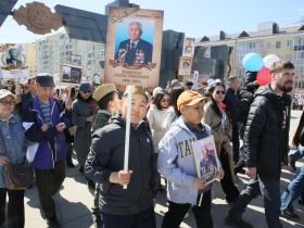Фото. В Якутске акция «Бессмертный полк» собрала более 50 тысяч человек