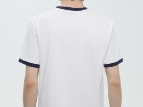 Футболка с отделкой из капсулы Ретро