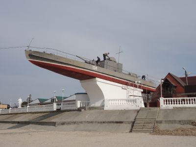 Бронекатер № 124, установленный в честь моряков Азовской военной флотилии
