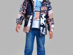 Куртка текстильная с полиуретановым покрытием для мальчиков (ветровка)