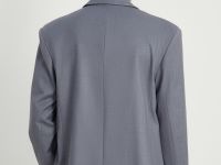 Однобортный пиджак прямого кроя