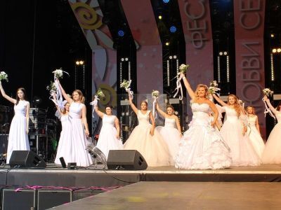 Фестиваль семьи, любви и верности прошел в Алданском районе