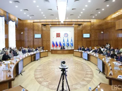 В Якутии накануне Дня российской науки наградили ученых