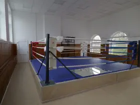 Юрий Трутнев проверил ход восстановительных работ на подшефных Дальнему Востоку территориях ДНР