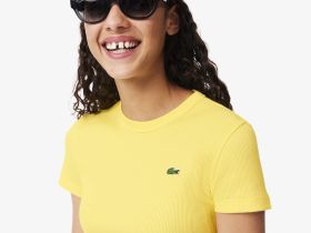 Женская футболка Lacoste приталенного кроя из хлопка в рубчик