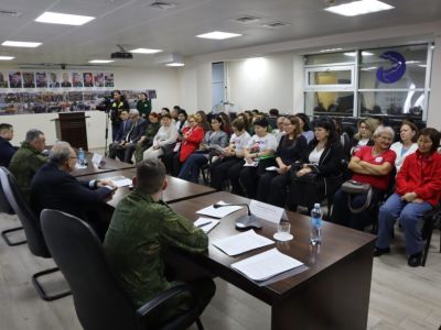 В Якутии семьи участников СВО встретились с представителями власти и воинских частей