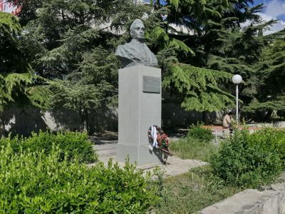 Памятник А.С.Грибоедову