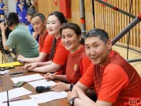 В Якутске завершаются соревнования по волейболу среди юношеских команд