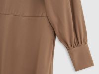 Платье в рубчик с отложным воротником