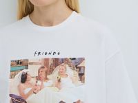 Футболка с принтом Друзья, Белый
