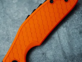 Складной нож Mr.Blade Wyvern blackwash, сталь AUS-8, рукоять оранжевый FRN