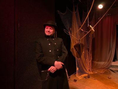 Билеты на Смит и Вессон (За Чёрной речкой) / Театр | Афиша | ИнфоТаймс