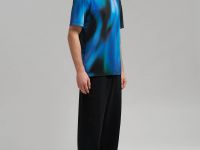 Спортивная футболка с перфорацией