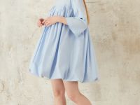 Платье свободного кроя со складками