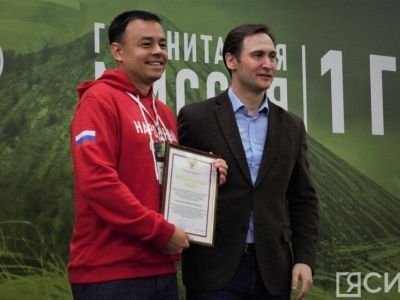 Михаил Мурашко поблагодарил Ивана Луцкана за оказание медпомощи на территориях ДНР и ЛНР