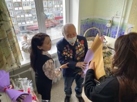 В Якутске провели концерт в честь 103-летнего ветерана Великой Отечественной войны