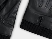 Кожаные перчатки