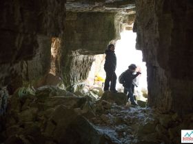 Пещеры и наскальные рисунки реки Лена и речки Большое Кэтэмэ