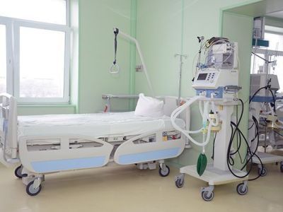 Якутянку в тяжелом состоянии привезли в больницу из салона красоты