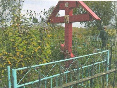 Братская могила воинов Советской Армии, погибших в период Великой Отечественной войны 1941-1945 гг.