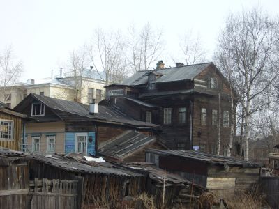 Надворные флигели