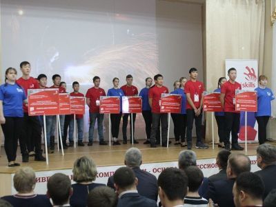 В Мирном начались соревнования Регионального чемпионата «Молодые профессионалы»