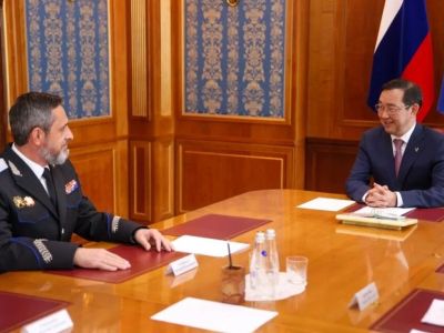 Айсен Николаев провел рабочую встречу с атаманом Всероссийского казачьего общества