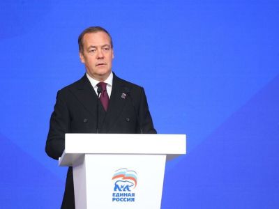 Дмитрий Медведев: «Работа муниципального депутата — особая ответственность и непростой вызов»