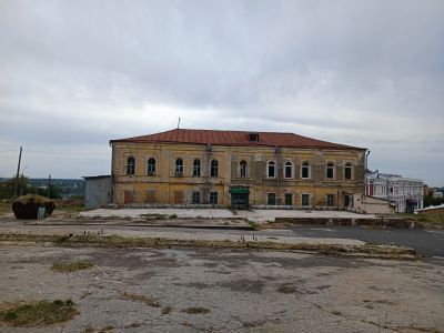 Братский корпус Знаменского монастыря