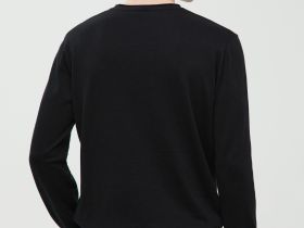 Базовый джемпер из хлопка прямого кроя