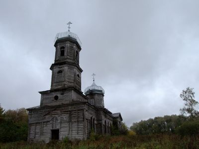 Памятник деревянного зодчества конца XIX в., бывшая церковь "Косьми и Дамиана"
