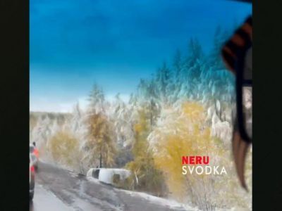 Микроавтобус съехал в кювет и опрокинулся на трассе «Лена» в Якутии