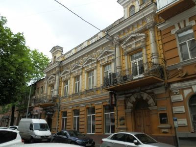 Жилой дом П.В. Хахладжева