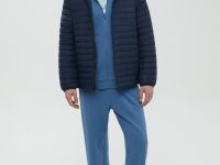 Стеганая куртка с капюшоном